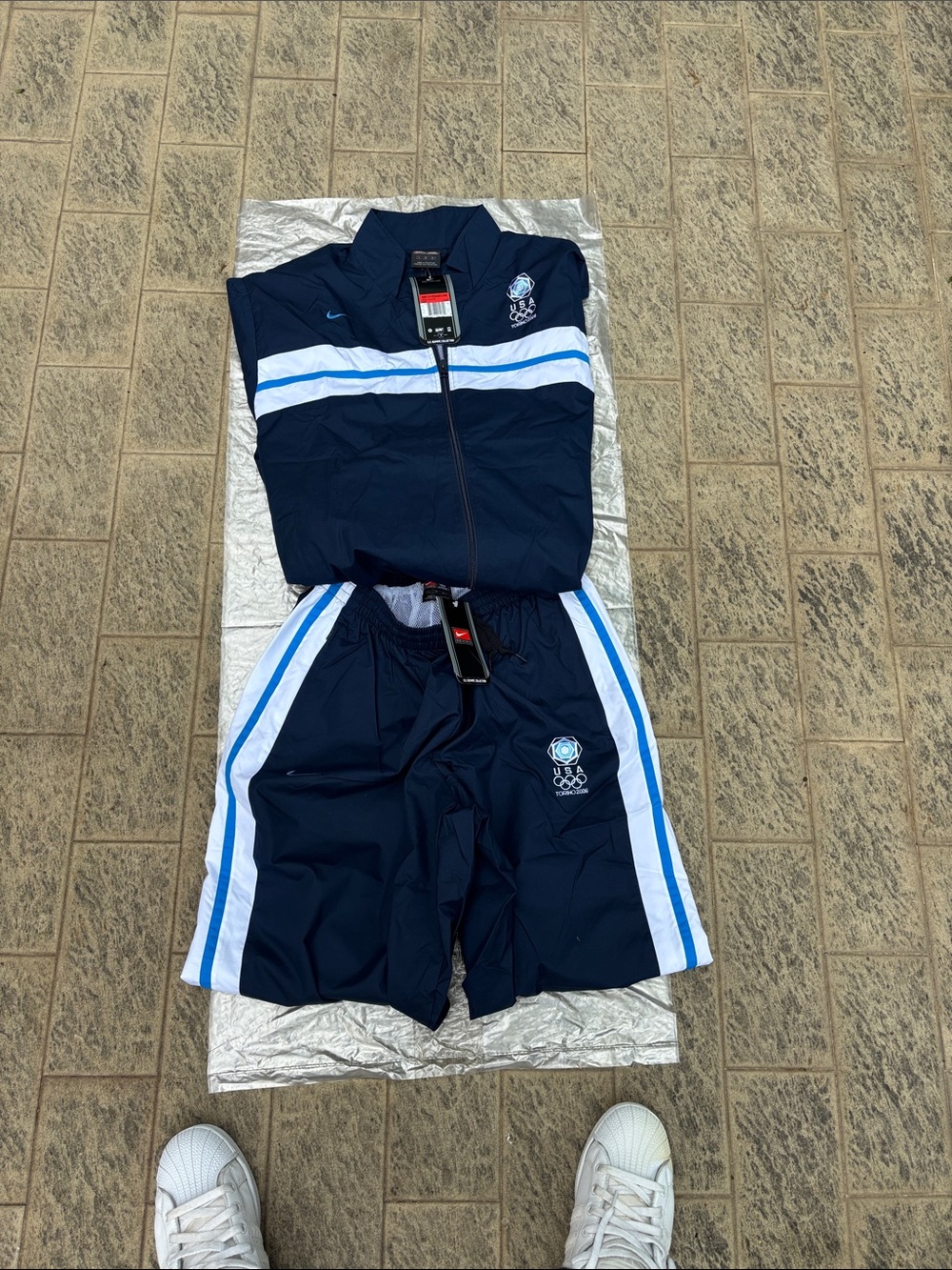 NIKE OLYMPIC Torino 2006 Navy Blue  Tracksuit with Light Blue & White Stripes